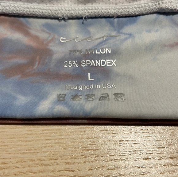 Tier Activewear Tie Dyed Sports bra strappy Racerback - Picture 5 of 5